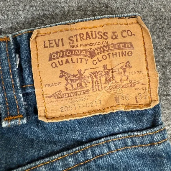 Vintage Levis Orange Tab Bootcut Jeans Mens 38x31 Fits 36x30 80s 20517-0217 USA